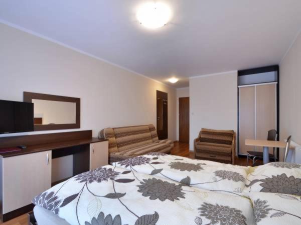 Dafne 2 Apartment นีคอร์เซ ภายนอก รูปภาพ